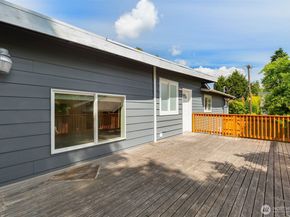 5209 S Dawson Street, Seattle WA 98118
