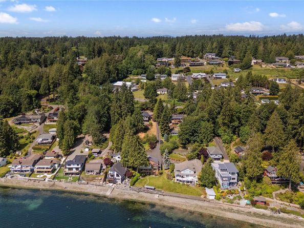 1313 Colchester Drive SE, Port Orchard WA 98366