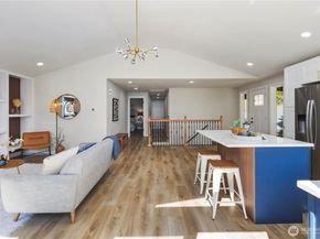 1313 Colchester Drive SE, Port Orchard WA 98366