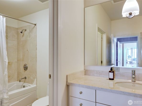 320 Washington Avenue 604, Bremerton WA 98337