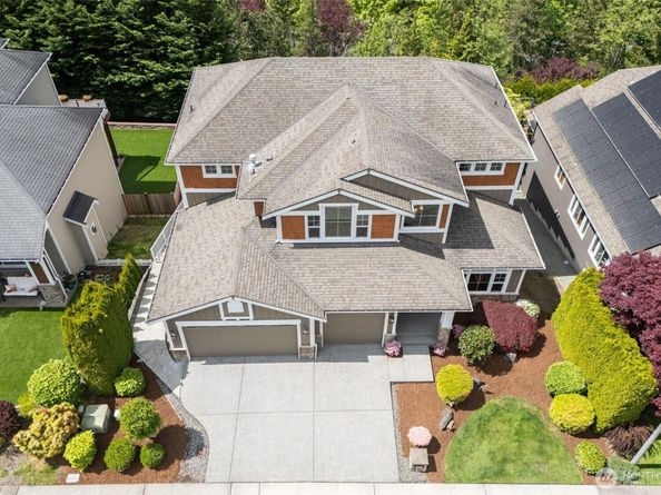 11921 157th Avenue NE, Redmond WA 98052