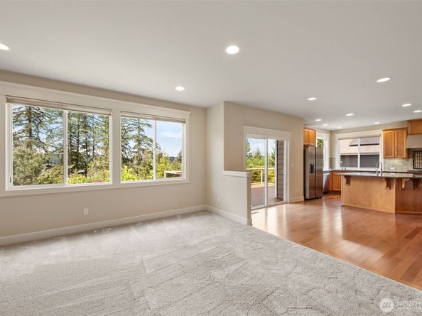 11921 157th Avenue NE, Redmond WA 98052