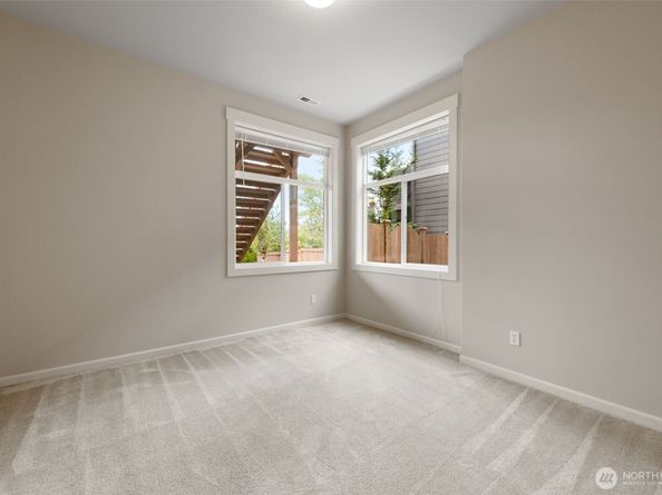11921 157th Avenue NE, Redmond WA 98052