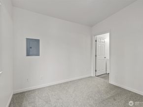 7023 16th Avenue SW, Seattle WA 98106