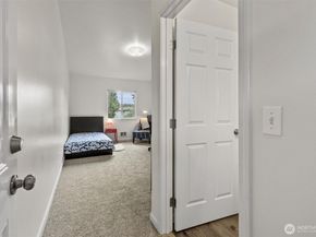 7023 16th Avenue SW, Seattle WA 98106