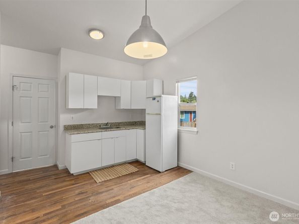 7023 16th Avenue SW, Seattle WA 98106