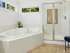 3821 164th Place SE, Bothell WA 98012