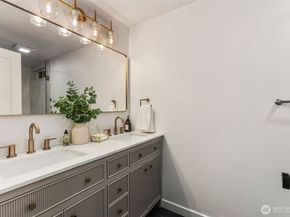 20201 45th Drive SE, Bothell WA 98012