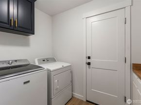 20201 45th Drive SE, Bothell WA 98012