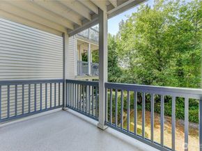 2969 142nd Place SE 7, Bellevue WA 98007