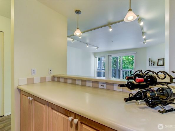 2969 142nd Place SE 7, Bellevue WA 98007