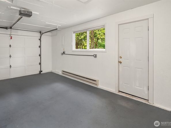 18304 McLean Road SW, Vashon WA 98070