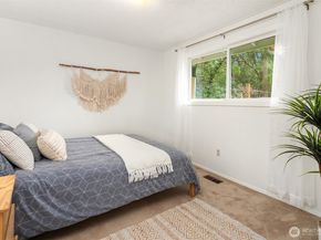 18304 McLean Road SW, Vashon WA 98070