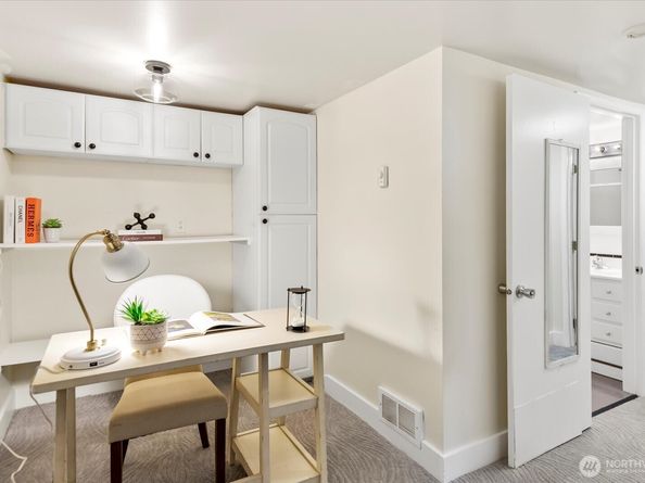 121 28th Avenue S, Seattle WA 98144