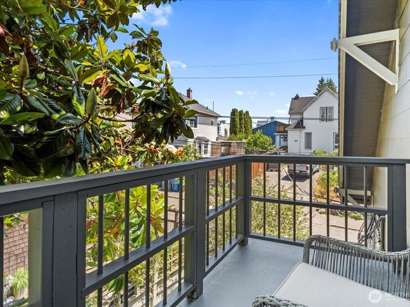 121 28th Avenue S, Seattle WA 98144