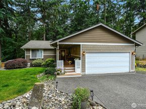 14079 117th Avenue NE, Kirkland WA 98034