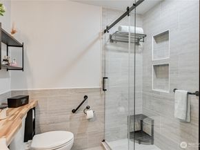 14079 117th Avenue NE, Kirkland WA 98034