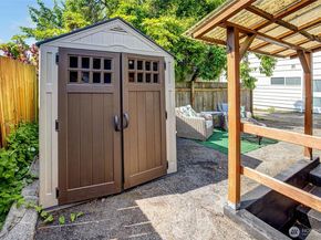 2711 NW 80th Street, Seattle WA 98117