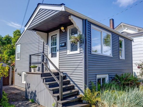 2711 NW 80th Street, Seattle WA 98117