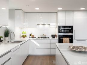 1250 Alki Avenue SW 1B, Seattle WA 98116