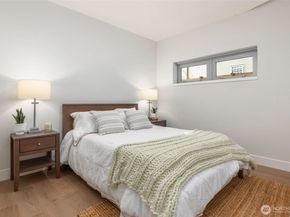 1250 Alki Avenue SW 1B, Seattle WA 98116