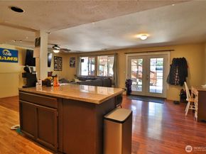 11219 4th Place S, Seattle WA 98168