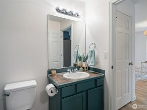 7612 Sandy Way NE, Poulsbo WA 98370