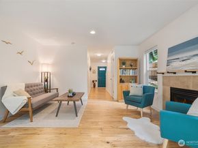 7612 Sandy Way NE, Poulsbo WA 98370