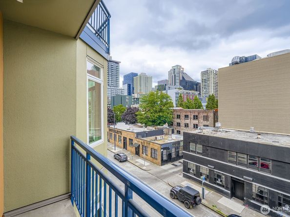 2414 1st Avenue 519, Seattle WA 98121