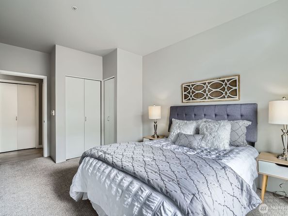 2414 1st Avenue 519, Seattle WA 98121