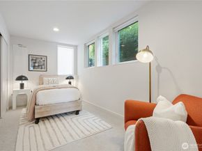 115 27th Avenue E D, Seattle WA 98112