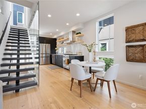 115 27th Avenue E D, Seattle WA 98112