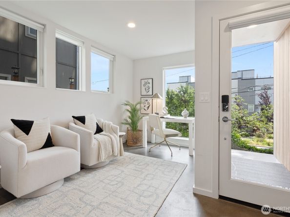 115 27th Avenue E D, Seattle WA 98112
