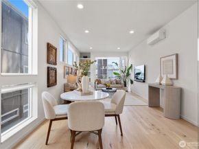 115 27th Avenue E D, Seattle WA 98112