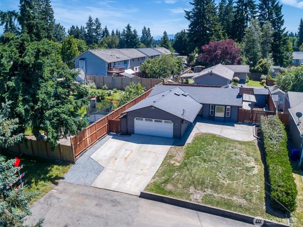 9621 1st Avenue SE, Everett WA 98208