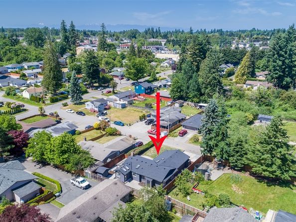 9621 1st Avenue SE, Everett WA 98208