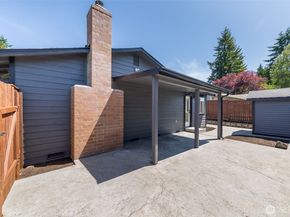 9621 1st Avenue SE, Everett WA 98208
