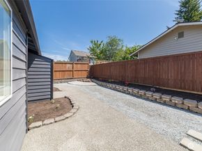 9621 1st Avenue SE, Everett WA 98208