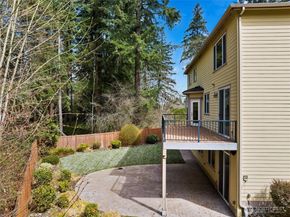 8516 NE 198th Street, Bothell WA 98011