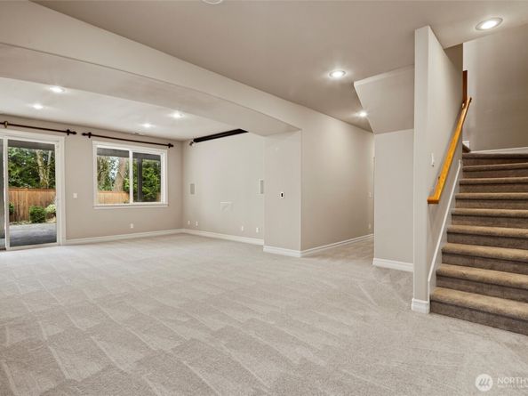 8516 NE 198th Street, Bothell WA 98011