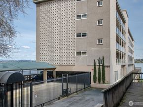 1800 43rd Avenue E 401, Seattle WA 98112