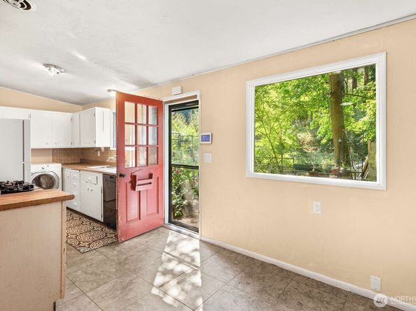 10311 SW 228th Street, Vashon WA 98070