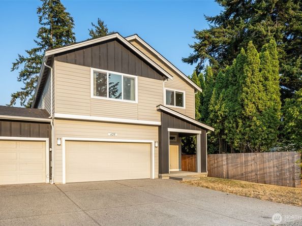 429 Logan Road 2, Lynnwood WA 98036