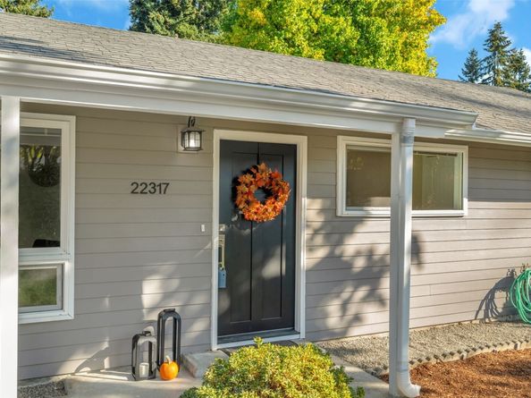 22317 W 96th Avenue, Edmonds WA 98020