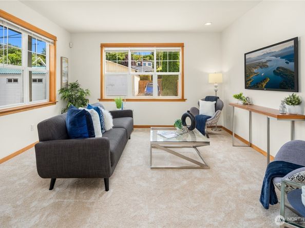5614 Fauntleroy Way SW A, Seattle WA 98136