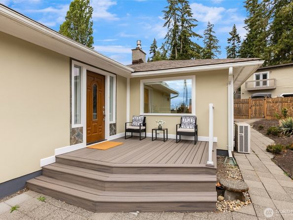 26107 James Lane NE, Kingston WA 98346