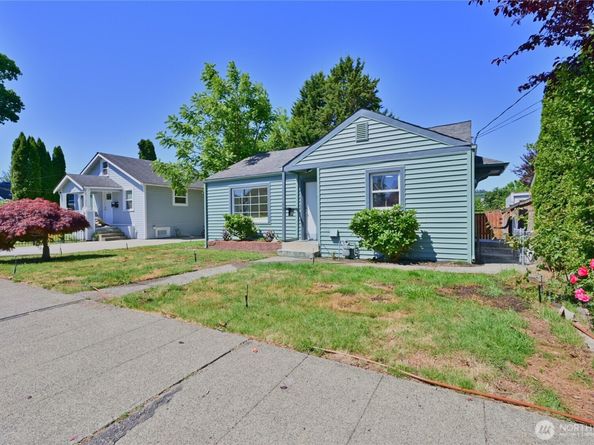 421 Wells Avenue N, Renton WA 98057