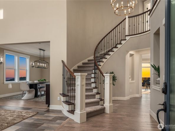 7123 172nd Avenue SE, Bellevue WA 98006