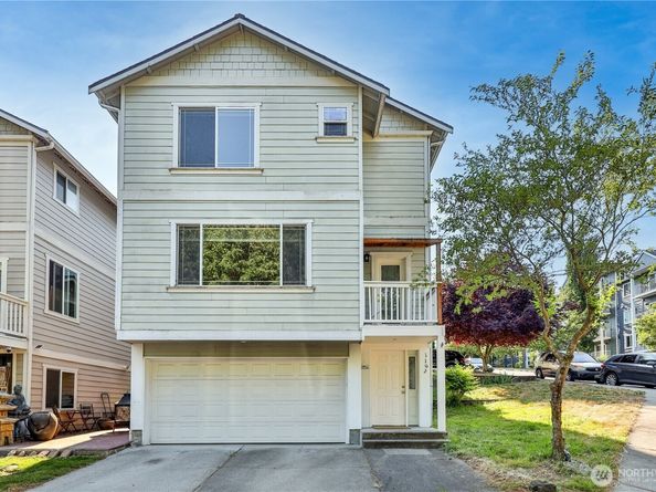1102 Chestnut Street, Everett WA 98201