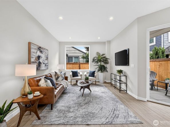 5039 41st Avenue SW 1, Seattle WA 98136